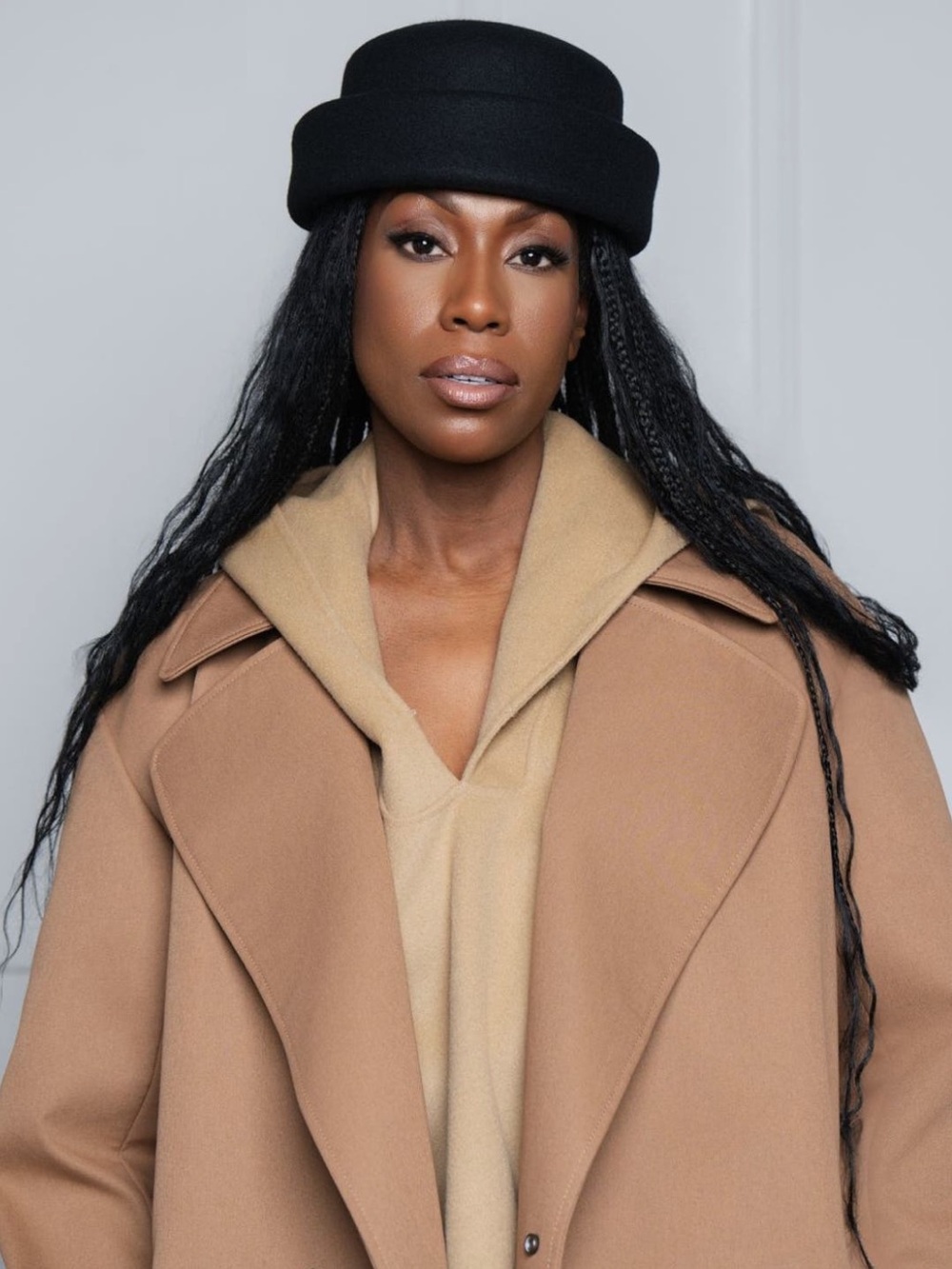 Born to Roam London Pillbox Hat